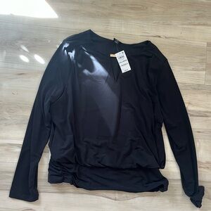 NWT INC Blouse